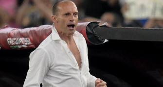Juventus fire coach Allegri for misbehaviour