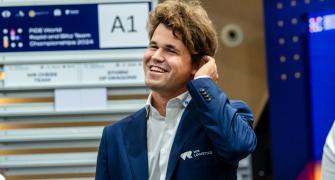 Magnus Carlsen takes sole lead in Tata Chess