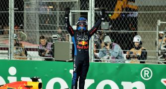 Verstappen vrooms to fourth title in Vegas