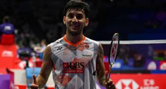 Syed Modi: Sindhu, Lakshya storm into second round