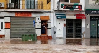 Deadly Spanish floods force cancellation of matches