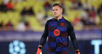 Barca goalkeeper Ter Stegen undergoes surgery