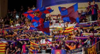 Barcelona fans banned for Champions League game