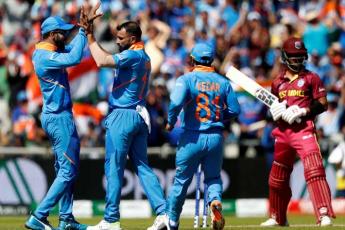 Kohli gives thumbs up to Team India's new orange jersey, World Cup News