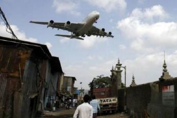 SpiceJet's Delhi-Dubai flight diverted to Karachi due to glitch; DGCA  orders probe 