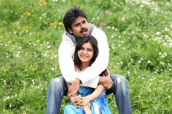 about attarintiki daredi movie