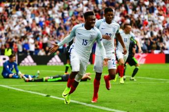 EURO 2016: Swiss Players Kept Ripping Shirts Against France