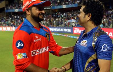 Sachin's Prank on Young Raina Will Make You LOL!