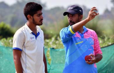 Ex-India wicketkeeper Saha set to take up coaching