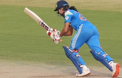 'Unintentional...' Pratika on mid-pitch shoulder bump