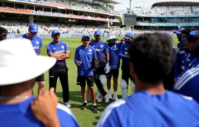 Kuldeep benched! Gavaskar says Gill may not be in charge