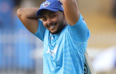 Maharashtra's Prithvi Shaw makes Mumbai pay with 100