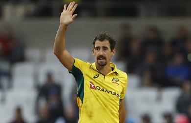 Australia pace ace Starc quits T20Is to focus on Tests
