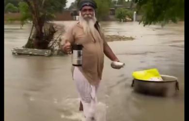 Bhajji Salutes Spirit of Punjab
