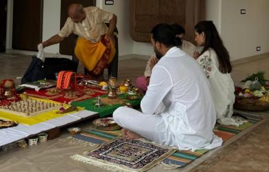 At Athiya, Rahul's Grih Pravesh