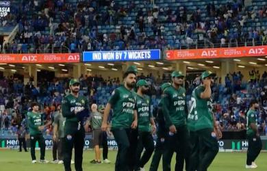 Here's How Pakistan Capt Reacted to SKY's Handshake Snub