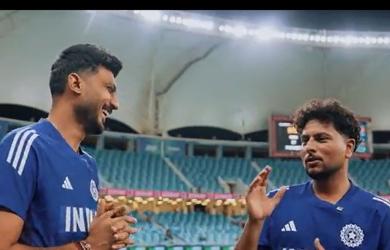How Kuldeep, Axar Spun Webs Around Pak Batters