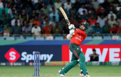 Simmons analyses Bangladesh's failed campaign