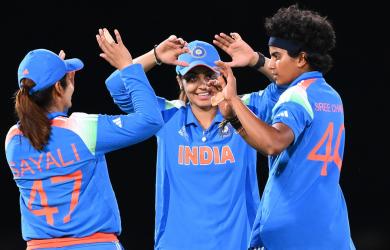 Harleen, Harmanpreet guide India easy win over Kiwis