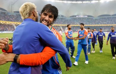 Asia Cup final turns into India-Pak mockery