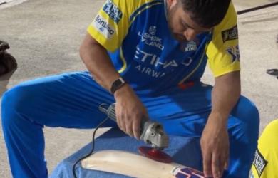 CSK Share Dhoni's Bat-Repair Video, Fans Go Crazy