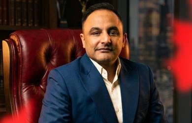 Gunmen target Khosa's Surrey home; police suspect extortion attack