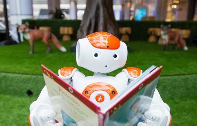 Health Expert Cautions Against AI Self-Diagnosis