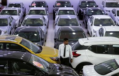 Car sales in fast lane in Sep on lower prices post GST rejig