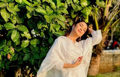 Rashmika, Priya, Ridhima Wear The Colours Of India