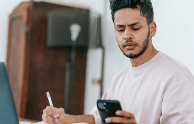US Visa Shocker: Make Social Media Public Throughout!