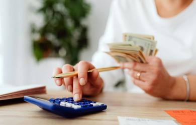 Study US: Money-Saving Tips for Students