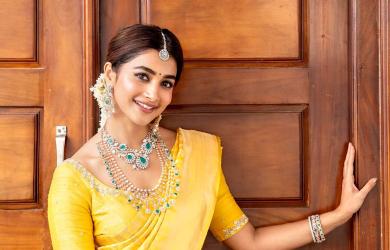 Navratri, Day 4: Pooja, Kriti Shine Bright in Yellow