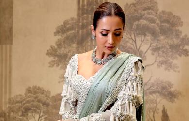 Navratri, Day 6: Khushi, Sanya Get Party-Ready In Grey
