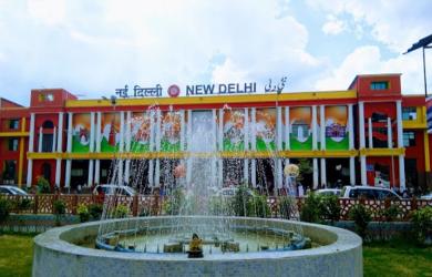 Three Arrested For Robbery Using Chokehold Technique In Delhi