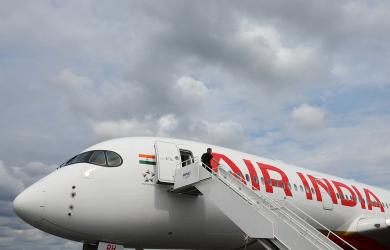 Amethi MLA, passenger scuffle midair on Delhi-Lucknow flight