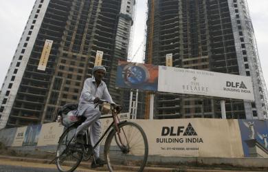 DLF Returns to Mumbai with ₹800 Crore Bet