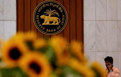 Banks to clear cheques within few hours from Oct 4: RBI