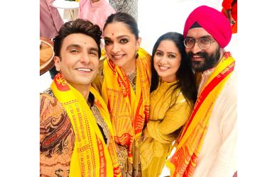 Deepika-Ranveer Celebrate Ganpati With Ambanis