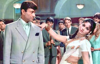 The Story Behind Chalte Chalte Mere Yeh Geet Yaad Rakhna