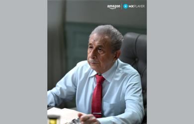 Does Naseeruddin Shah Look Like JRD Tata?