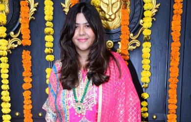 Nargis-Nimrat's Ganpati Celebrations At Ektaa's Home