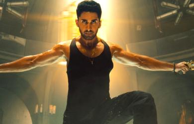 The B***ds of Bollywood Review: Enticing!