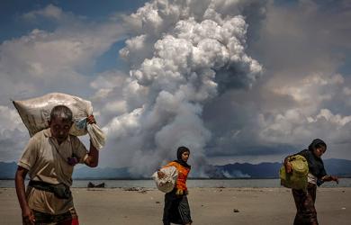 Are Rohingyas refugees or illegal entrants, asks SC
