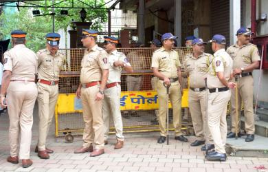 Man, spotted chatting with girl, beaten to death in Maha