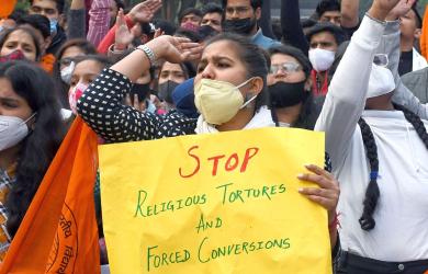 'Vague and broad': SC seeks UP's response to plea against conversion law