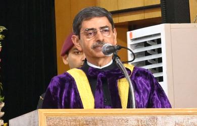 Doctorate recipient boycotts TN governor Ravi at convocation