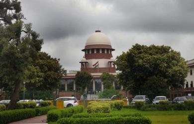Governors can't withhold assent to bills for eternity: SC