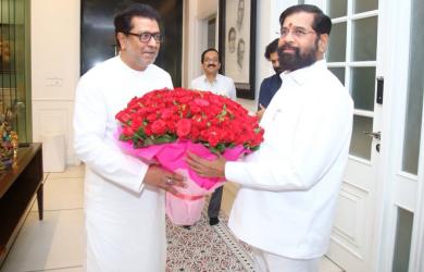 Day after Uddhav, Fadnavis, Shinde visits Raj Thackeray for Ganesh festival