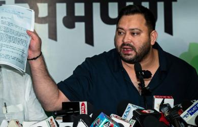 EC asks Tejashwi Yadav to hand over voter ID for probe