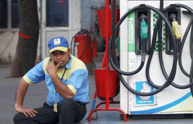 Is ethanol-blended petrol damaging your vehicle? Govt says...